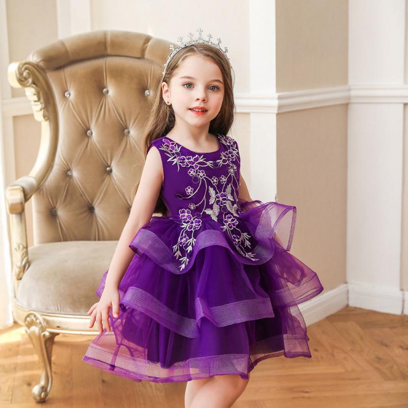 Fluffy princess dress hotsell