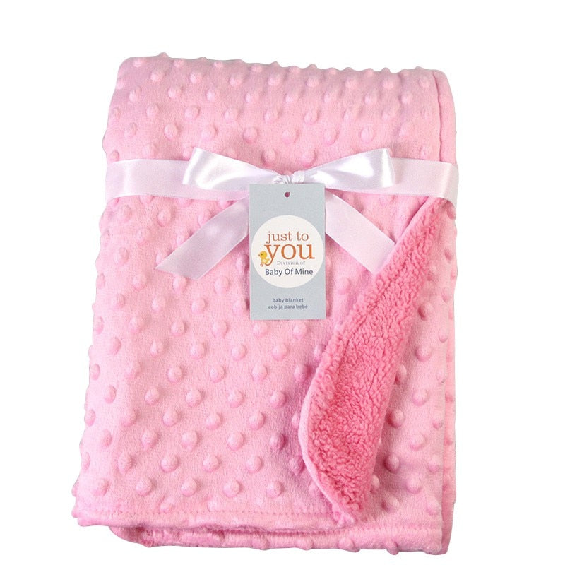 Baby Blanket Swaddling - The Lovely Babies