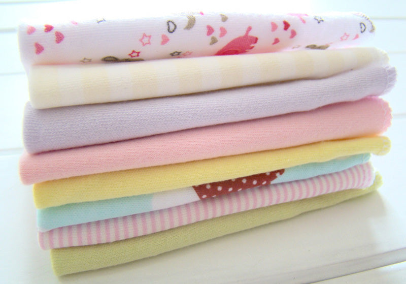 Wash cloth nursing towel - The Lovely Babies